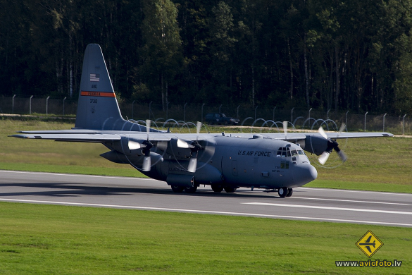 Lockheed Martin C-130H Hercules (L-382)